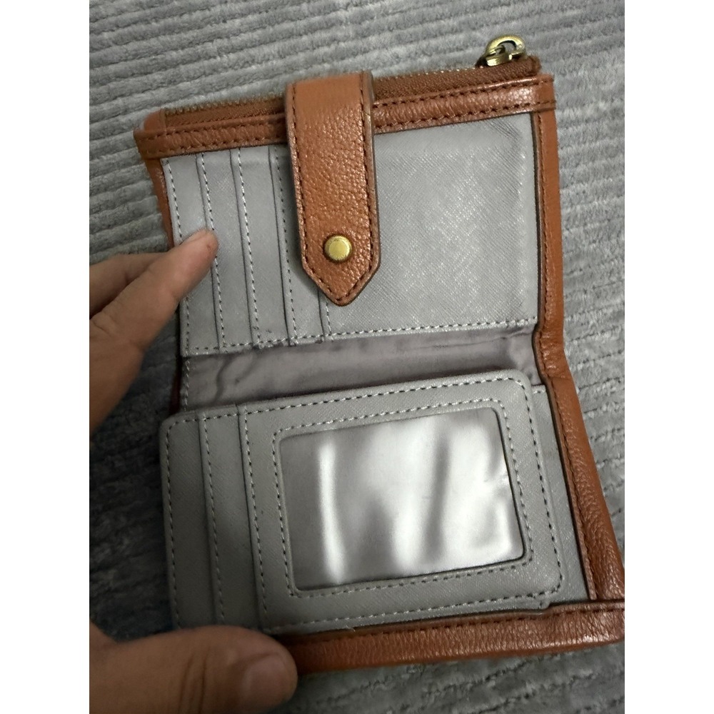 Fossil Women's Lainie Multifunction Wallet - Brown (01) - Picture 5 of 5